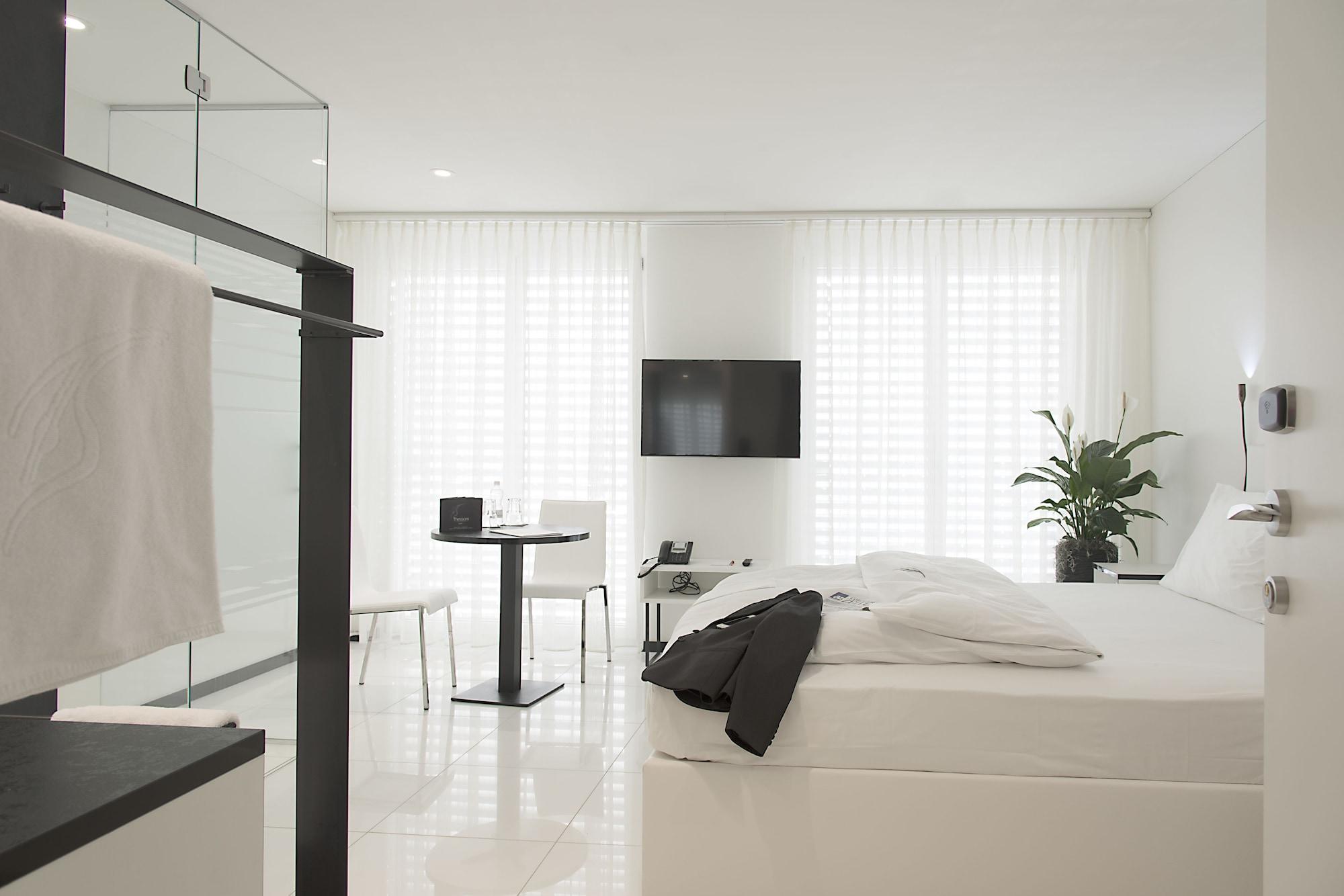 Residence Thessoni Home Zurich -Self Checkin -No Restaurants-Short&Longstay Regensdorf Bagian luar foto