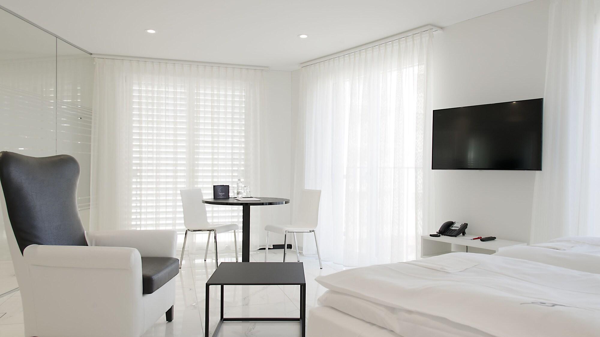 Residence Thessoni Home Zurich -Self Checkin -No Restaurants-Short&Longstay Regensdorf Bagian luar foto